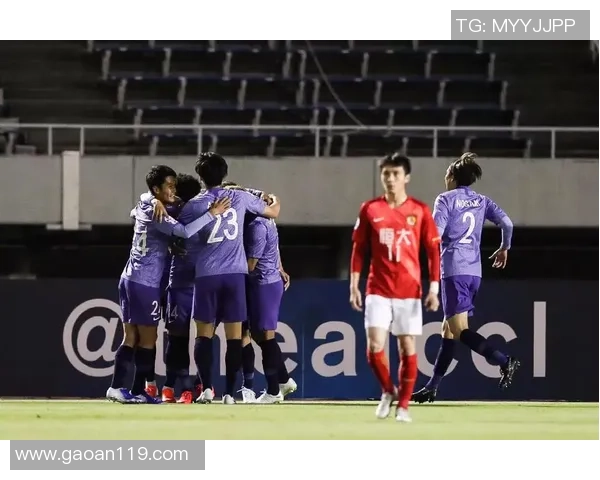 上海上港与广州恒大亚冠对决精彩比分揭晓引发球迷热议